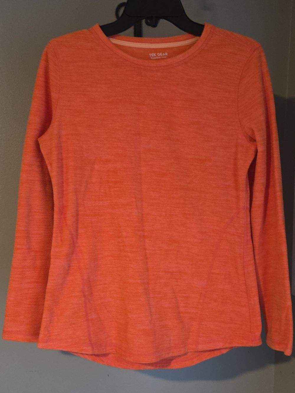 tek gear Women's Long Sleeve Fleece Crewneck Top - Bright Orange Heather